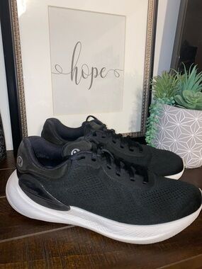 Lululemon Athletica Mens Beyondfeel Run Black Athletic Shoes Size 10.5